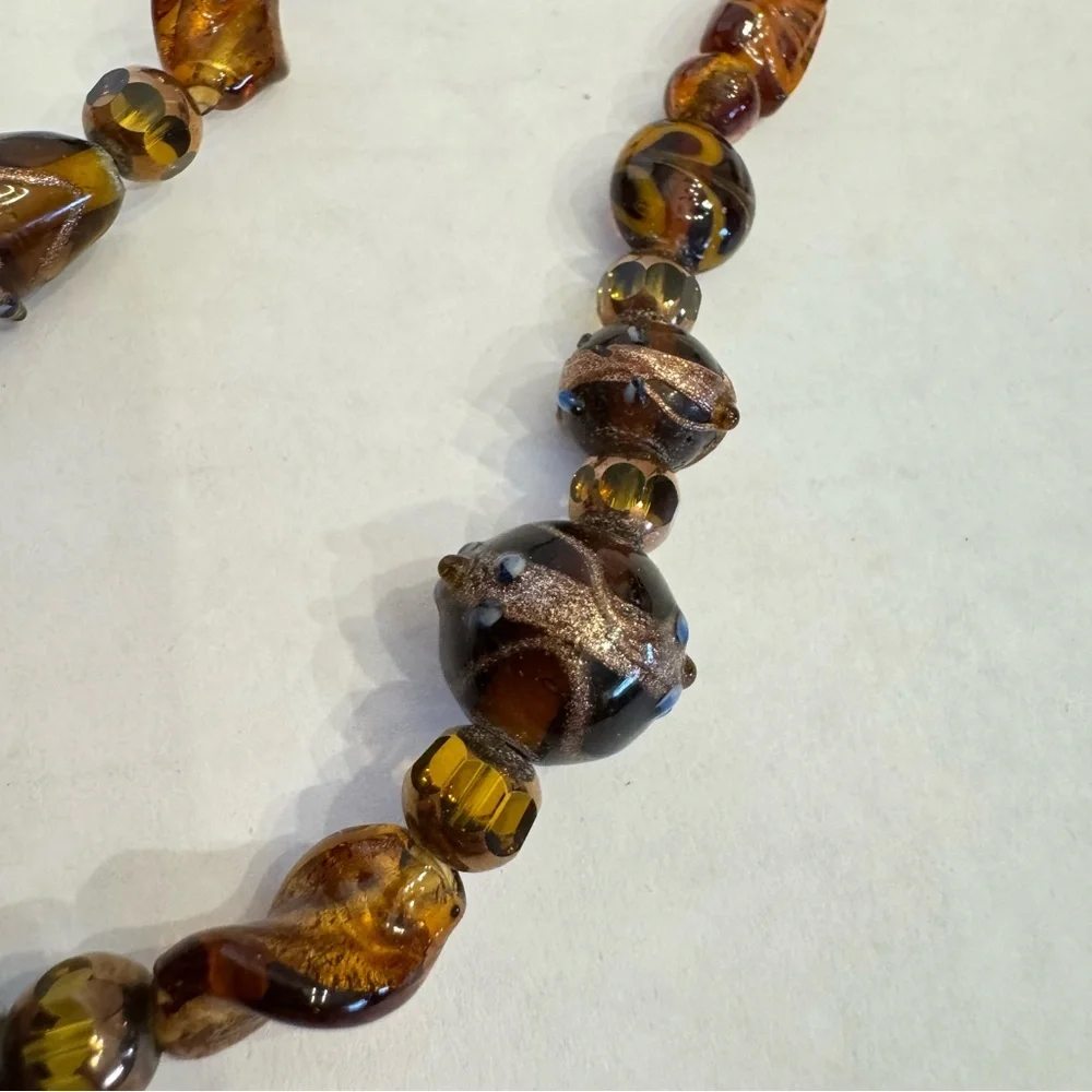 Vintage Brown Amber Color Gold Foil Lampwork Handmade Art Glass Beaded Necklace